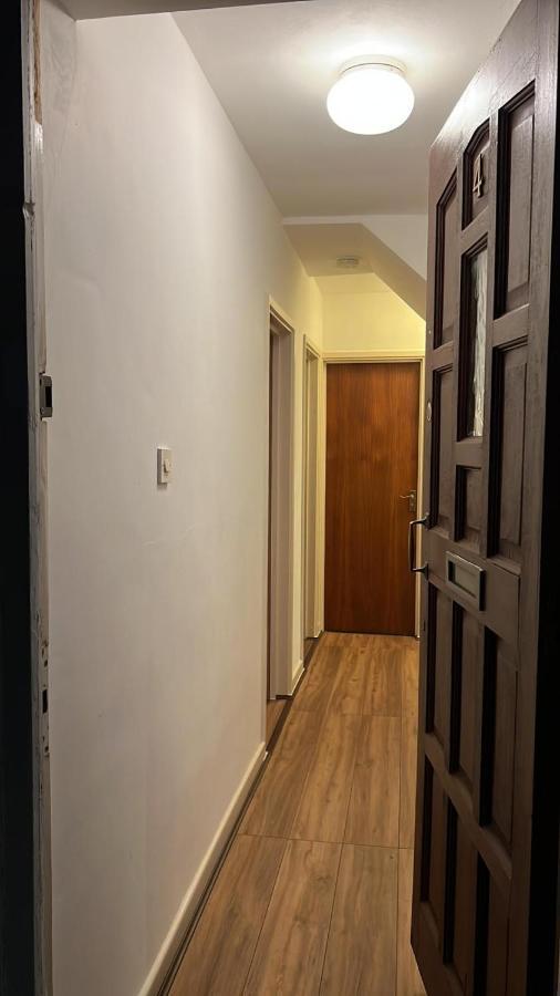 Smalinz Homes Finchley Лондон Экстерьер фото